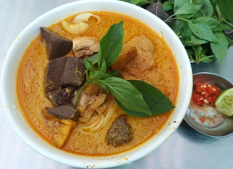 khach-san-que-toi-soc-trang-nhung-mon-an-dac-san-ngon-tai-soc-trang