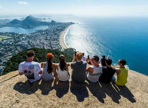 khach-san-que-toi-soc-trang-nhung-van-de-suc-khoe-can-luu-y-khi-du-lich-mua-nang-nong